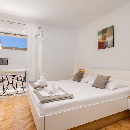 Apartments Paladin Makarska Buitenkant foto