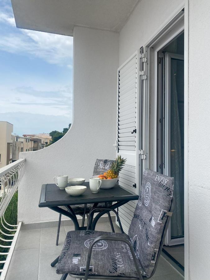 Apartments Paladin Makarska Buitenkant foto