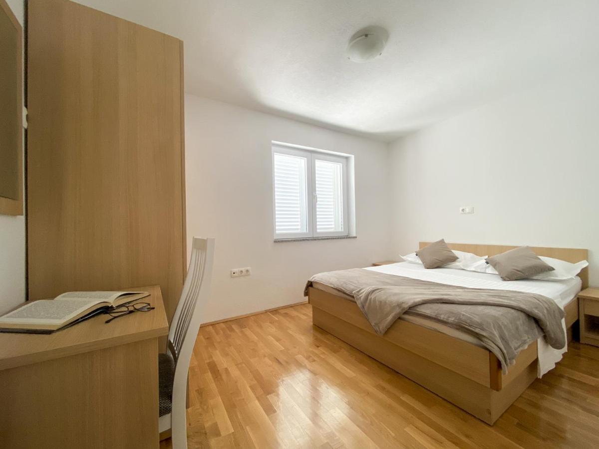 Apartments Paladin Makarska Buitenkant foto