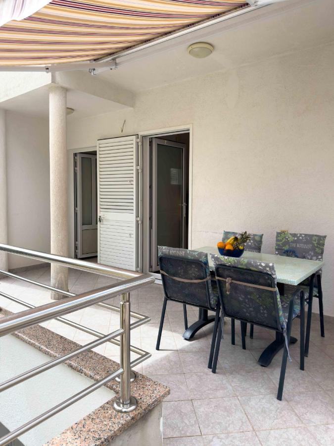 Apartments Paladin Makarska Buitenkant foto