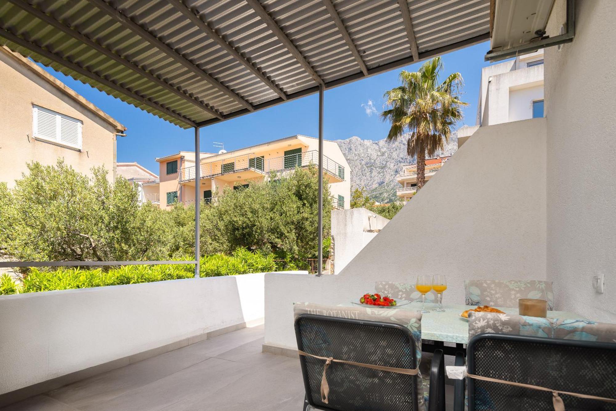 Apartments Paladin Makarska Buitenkant foto