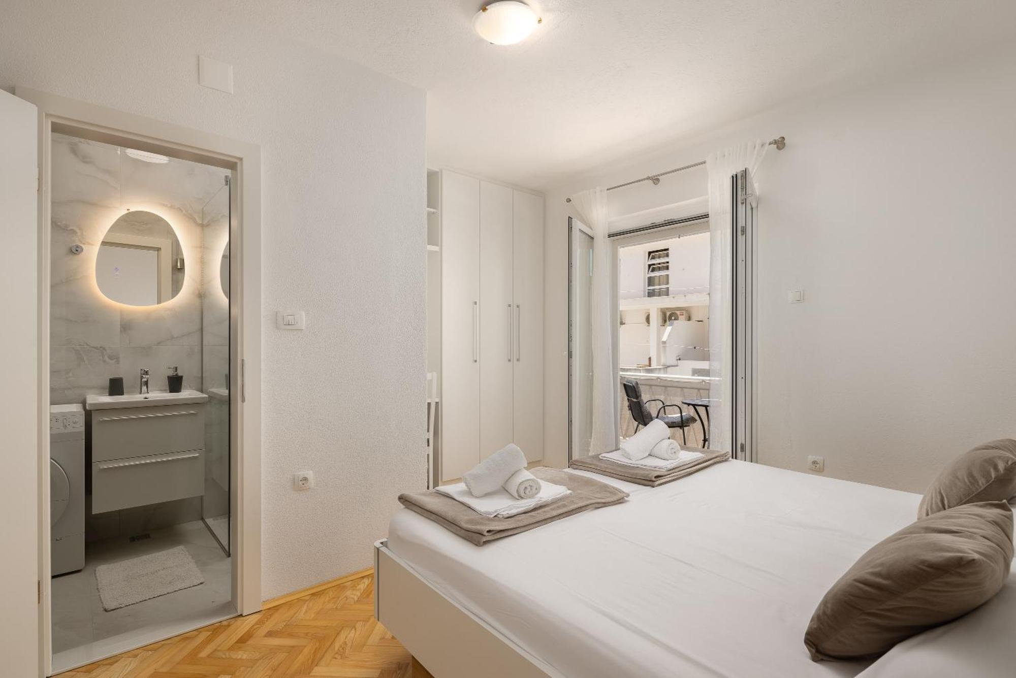 Apartments Paladin Makarska Buitenkant foto